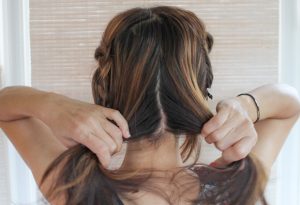 5 Easiest ways to Get Wavy Hair Without Heat in an Hour