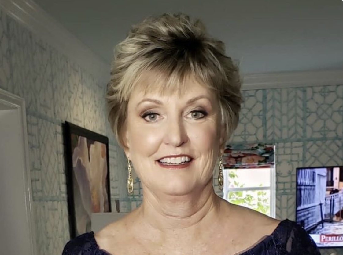 Medium Length Hairstyles For Mother Of Bride Over 50