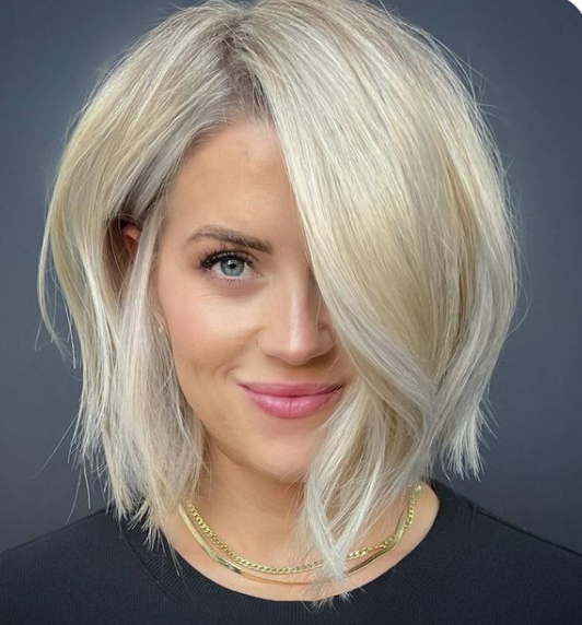 Short Hairstyle For Thin Hair That Looks Super Gorgeous
