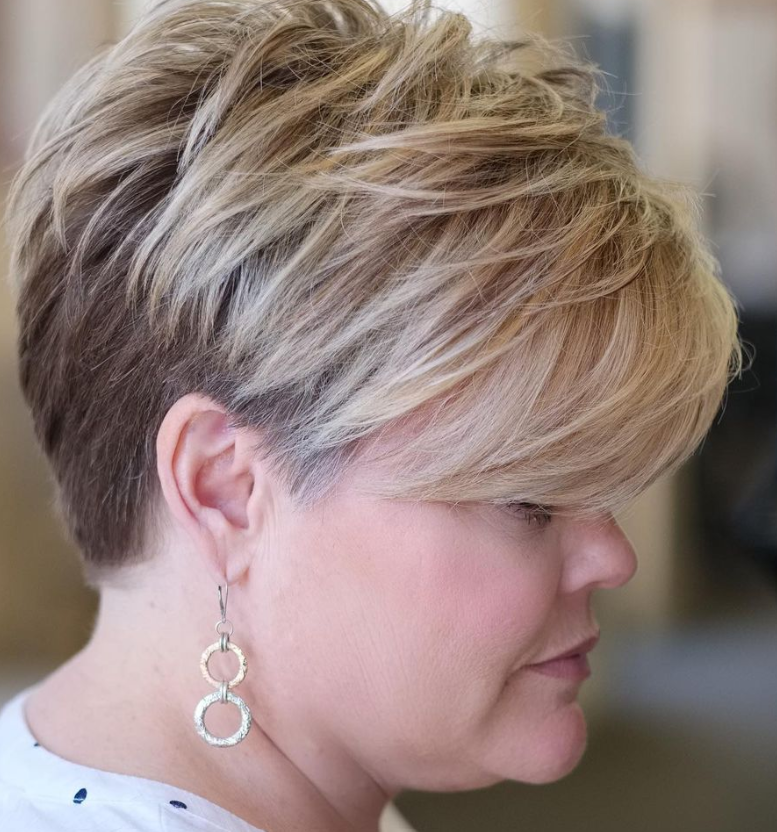 Slimming Hairstyle For Overweight Women Over 60