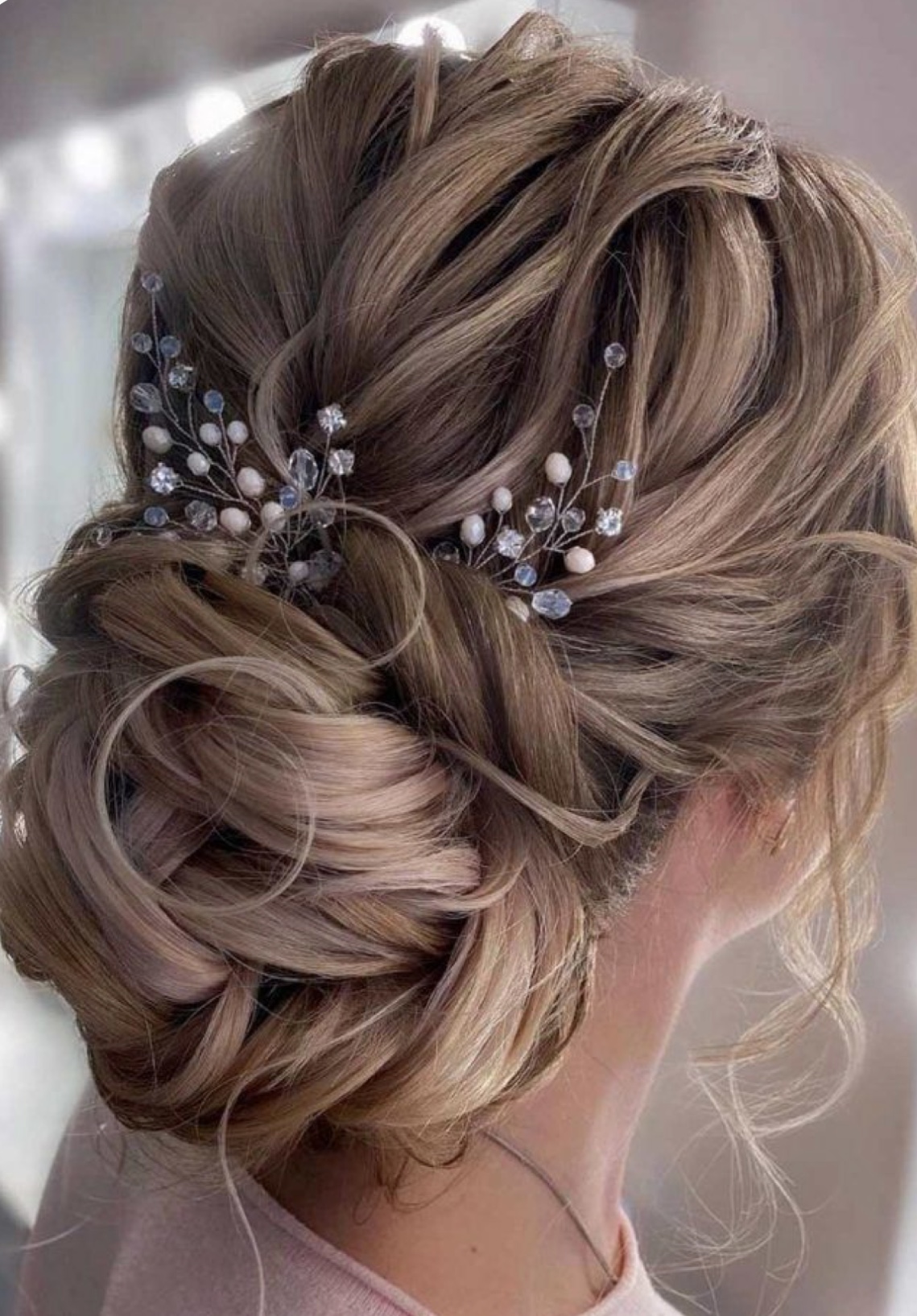 Down Hairstyle For Mother Of Groom