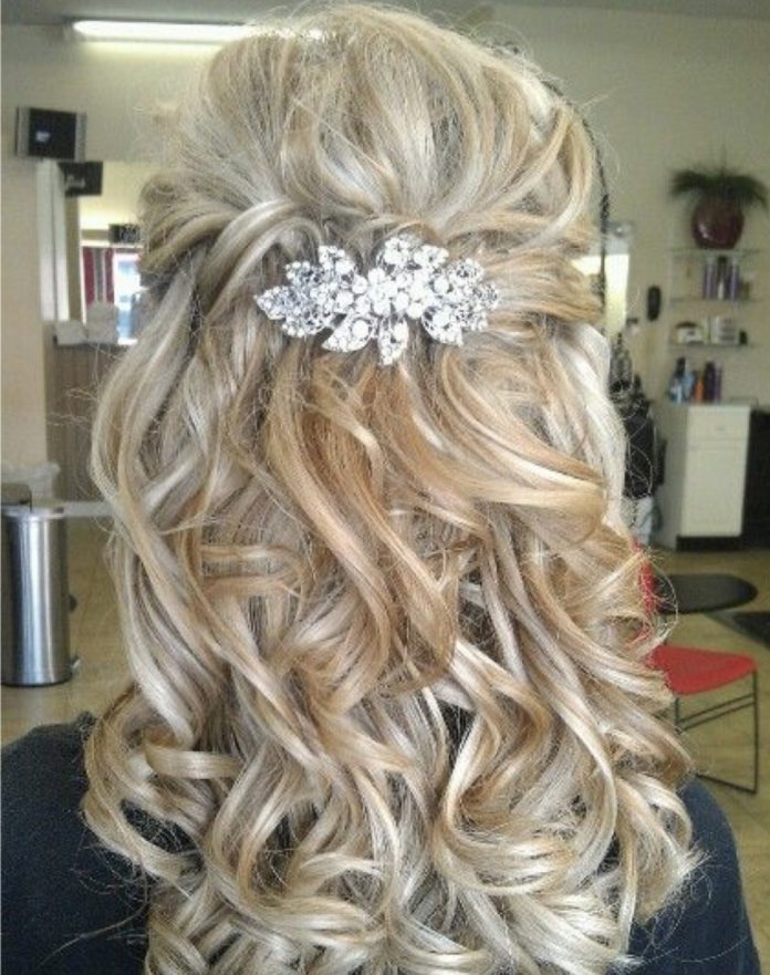 60 Best Hairstyles For Mother Of The Groom 2025 Latest 60-best-hairstyles-for-mother-of-the-groom-2025-latest