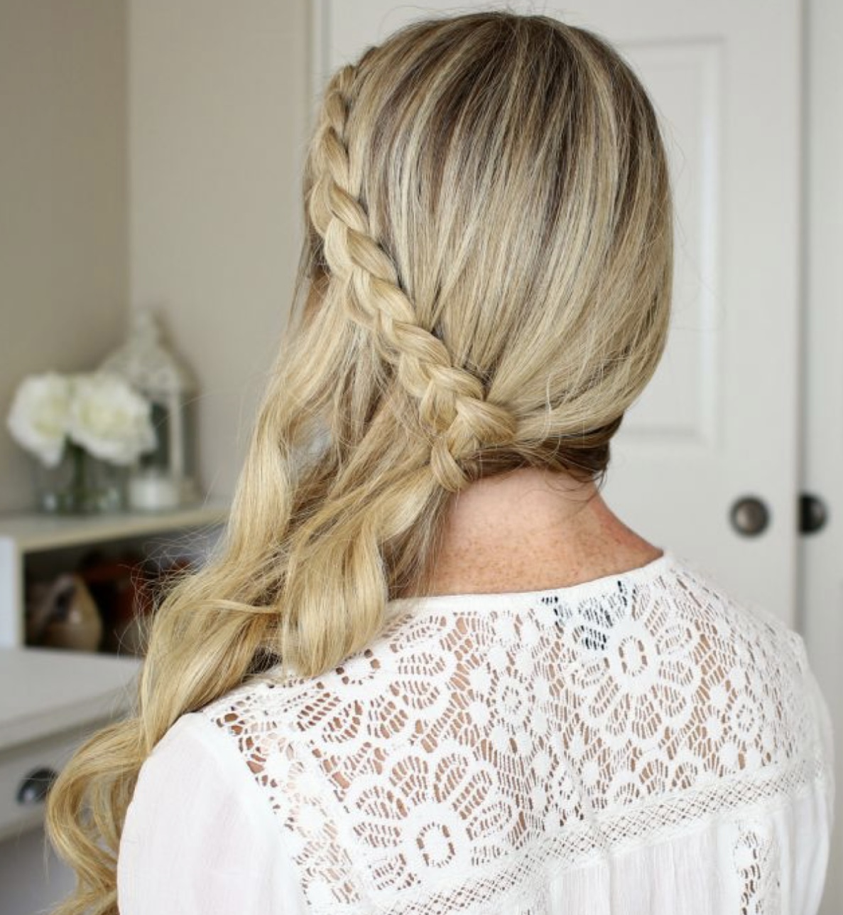 Simple Hairstyles For Mother Of Groom