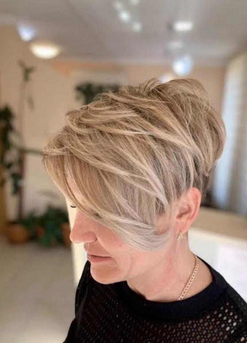 Wedding Hairstyles For 50 Year Olds