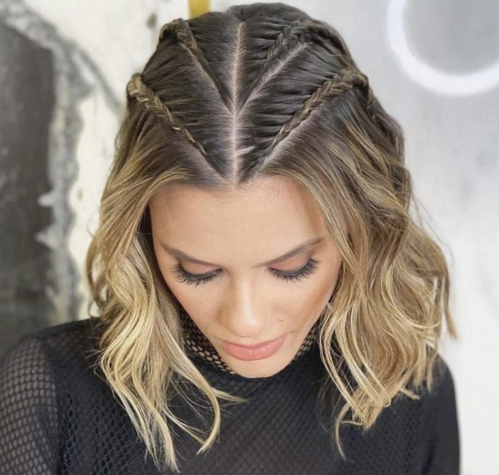 20 Super Easy Updos for Short Layered Hair to do Yourself 2026